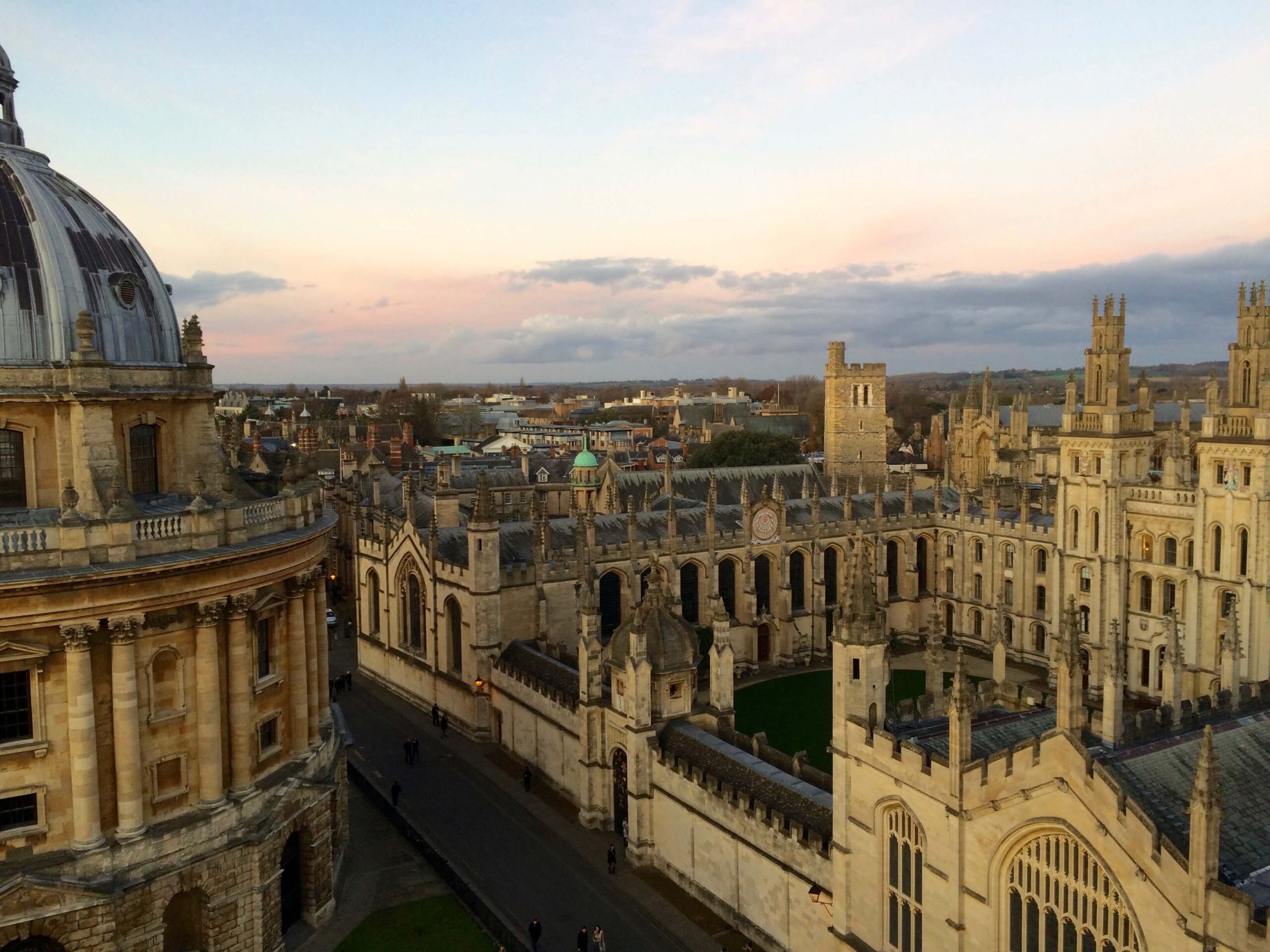 Oxford: Week 7—A rough week academically but a great one socially, with formal meals, quality time with friends, and parties