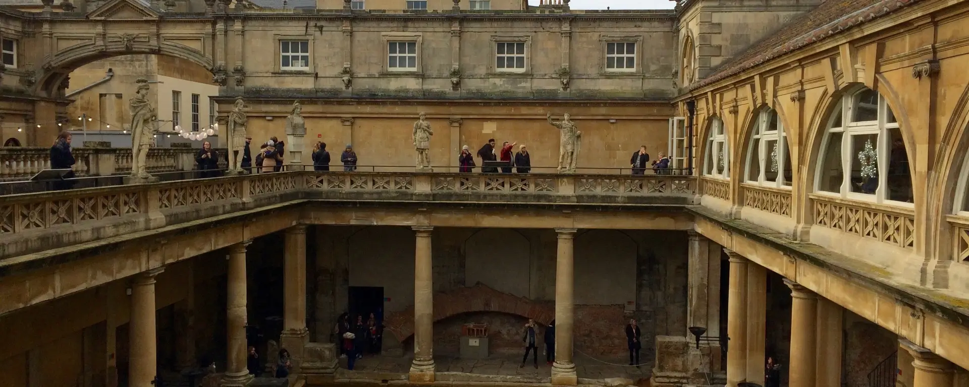 Oxford: Week 8—Wrapping up the term with a day in Bath and finally exploring Oxford. Plus good food and good times