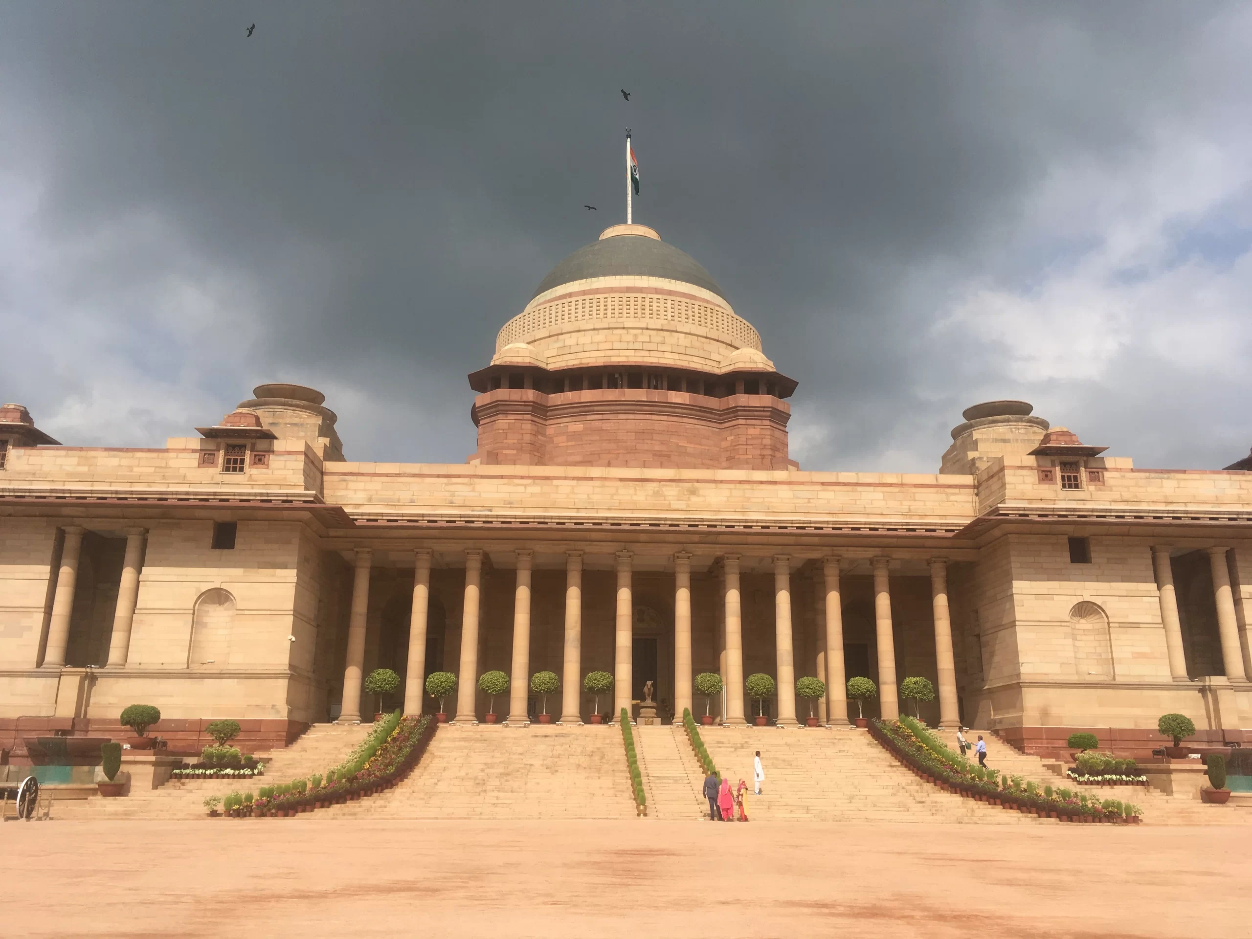 Exploring Delhi — a unique mix of India